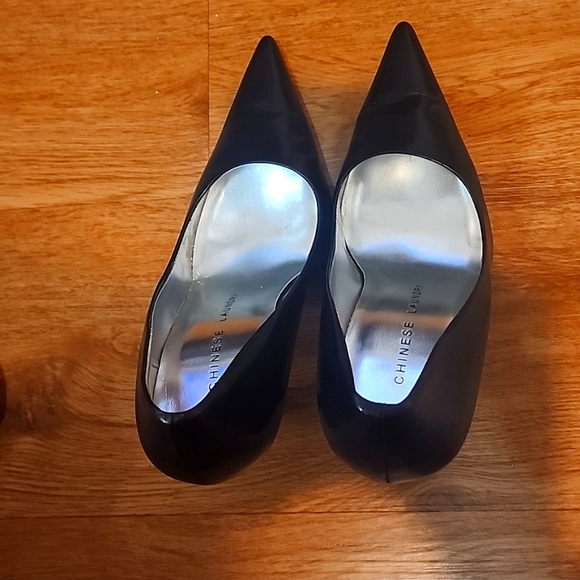 Chinese Laundry - Picture 1 of 6